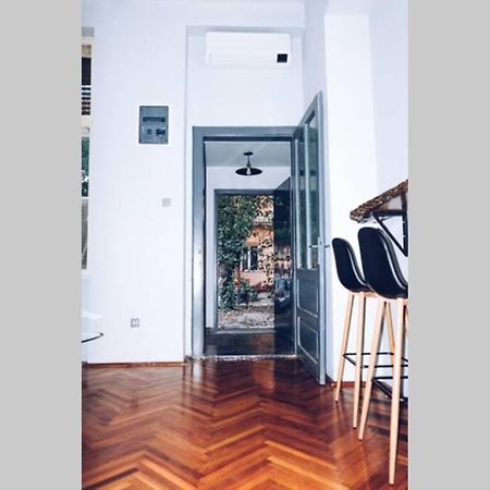 أرادايا ☆Modern High Ceiling Apartment - Heart Of The City المظهر الخارجي الصورة